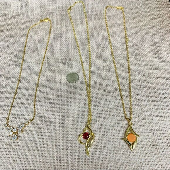 Dainty Necklace Bundle - Picture 1 of 5